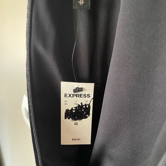 NWT EXPRESS Black Velvet Mock Neck Midi Dress Size XS - Picture 6 of 8